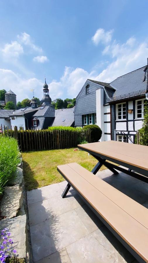 Holiday House Burgblick2 With Garden - Vosproperties Моншау Екстер'єр фото